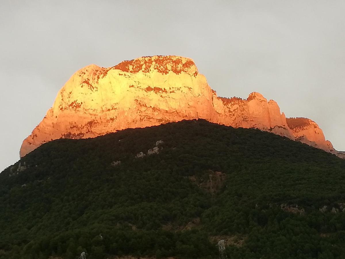 Apartamento El Fenal De Turmo Casa Rural "El Capricho De Nieves" Laspuña Esterno foto